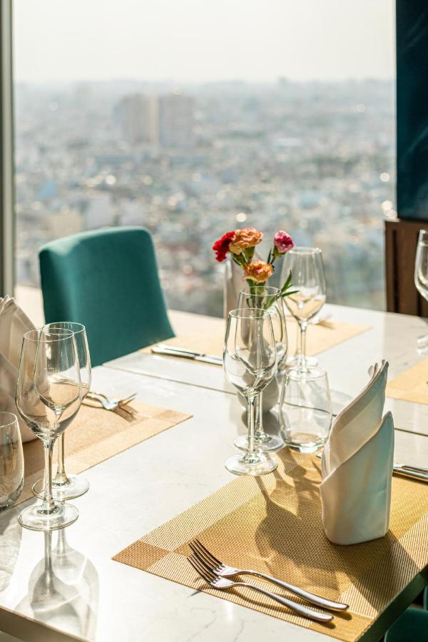 La Vela Saigon Hotel 5*